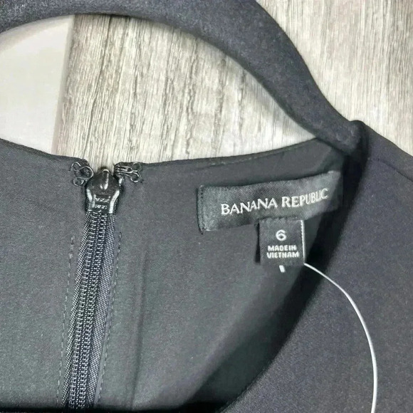 Banana Republic Dress Ruffle Hem Black Sleeveless NEW - Picture 3 of 8